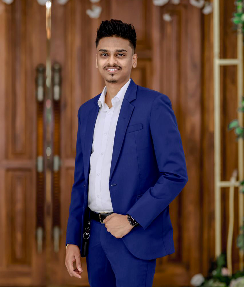 Portrait of Dinuka Vikash